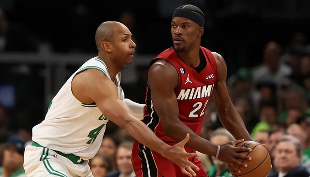 斯的外线牵 斯的外线牵