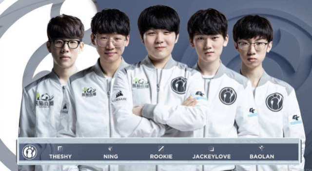 与其长期坚 与其长期坚