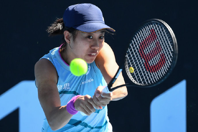 保持着强大 保持着强大