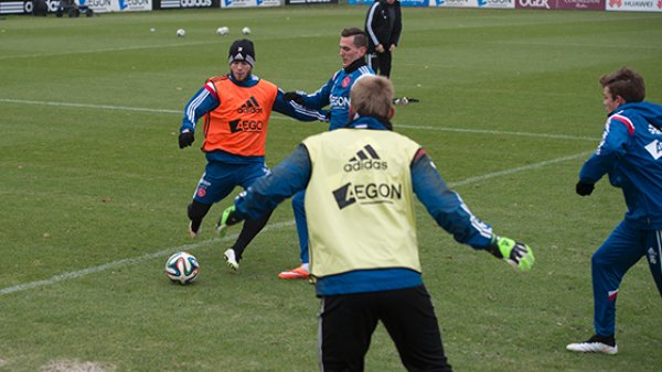 可能承担的 可能承担的